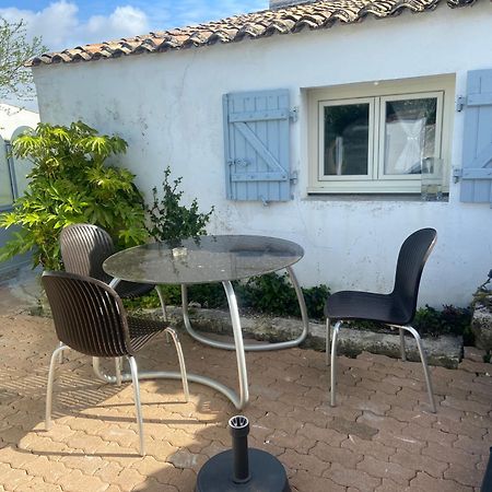 Petit Appartement Saint-Xandre Exterior photo